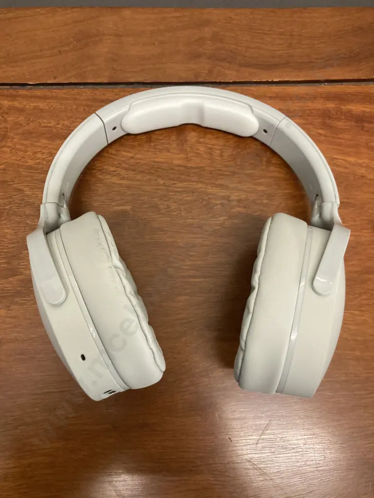 Skullcandy Hesh Evo Wireless Over-Ear Headphones - Grey Colour Image 1++